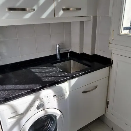 Spacious With Balcony Appartement